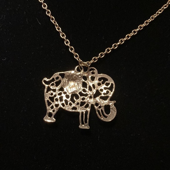 Fashion Jewelry Gold Tone 33inch chain with 1.5” cut out Elephant - Picture 2 of 5